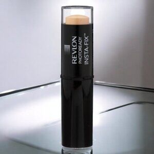 Revlon PhotoReady Insta-Fix Makeup, Vanilla Shade #120